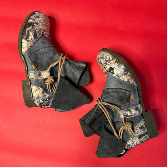 Artsy Leather Booties with Newsprint Magic: Retro TMA Eyes Statement Shoes - Picture 8 of 12